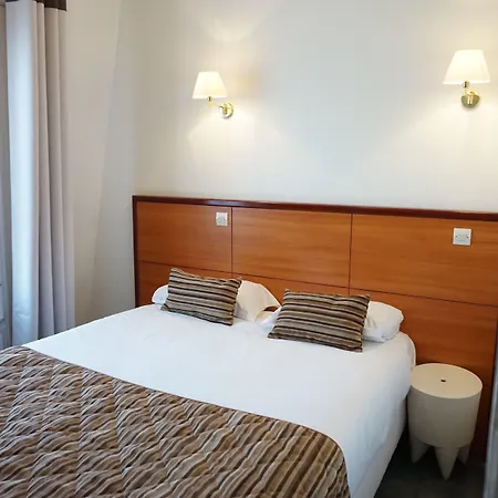 Coypel By Magna Arbor Hotel Paris