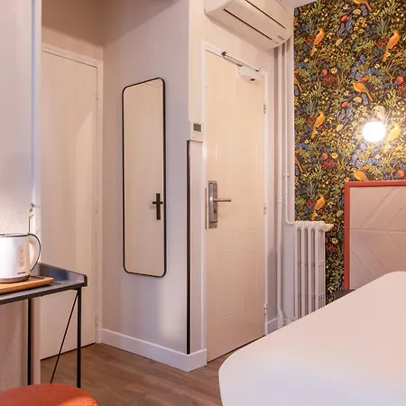 Coypel By Magna Arbor Hotel Paris