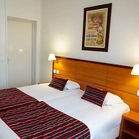 Coypel By Magna Arbor