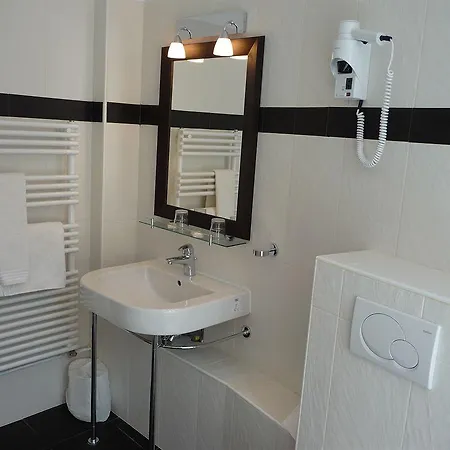 Coypel Hotel 3*