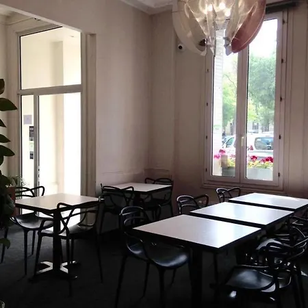 ホテル Coypel By Magna Arbor