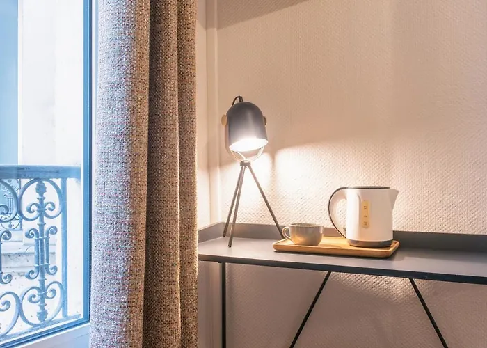 Coypel By Magna Arbor 파리