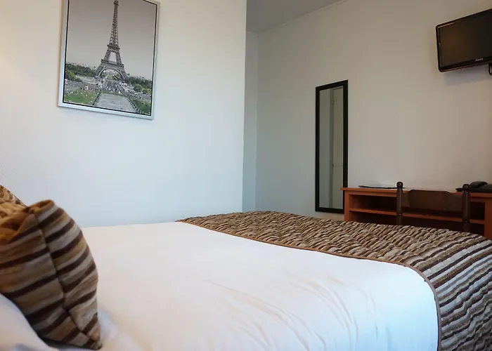 Coypel By Magna Arbor 파리