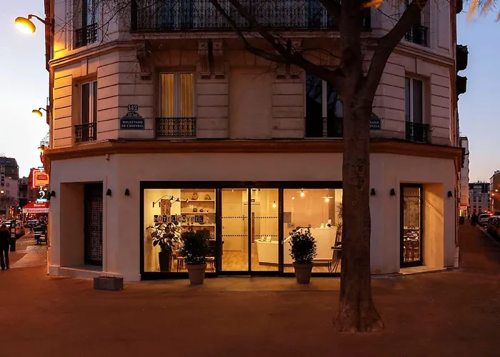 Coypel By Magna Arbor 파리